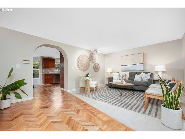 6807 Se 50TH Ave, Portland, OR 97206