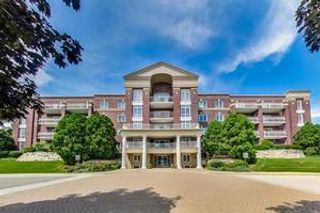 7031 W Touhy Avenue 201, Niles, IL 60714