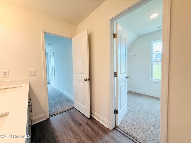 206 Uwharrie Way, Sanford, NC 27330
