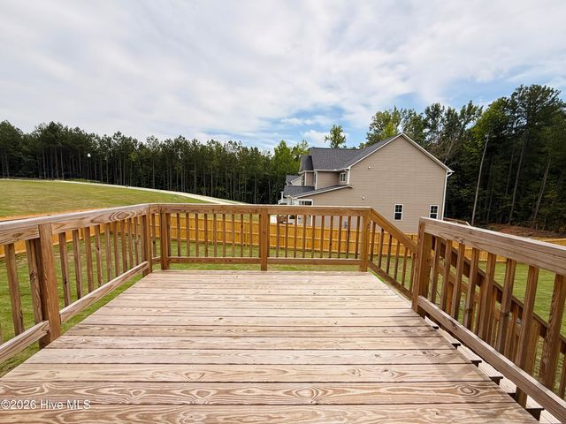 206 Uwharrie Way, Sanford, NC 27330