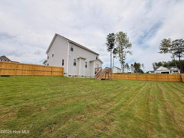 206 Uwharrie Way, Sanford, NC 27330