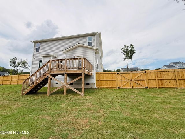 206 Uwharrie Way, Sanford, NC 27330
