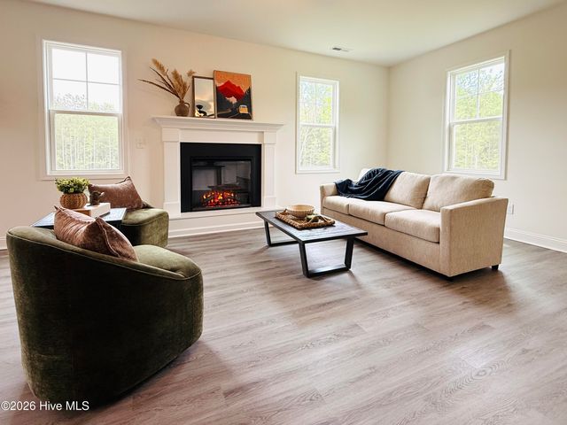 206 Uwharrie Way, Sanford, NC 27330