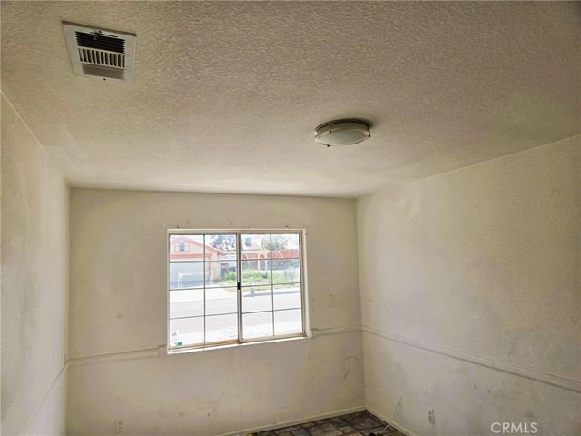 13320 Winter Park, Victorville, CA 92394