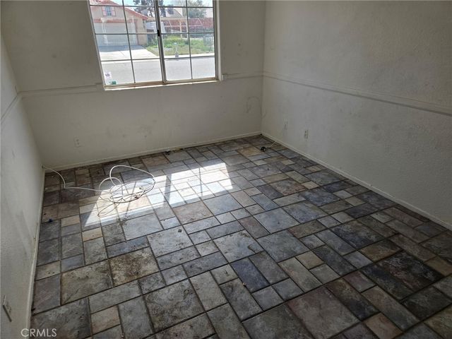 13320 Winter Park, Victorville, CA 92394