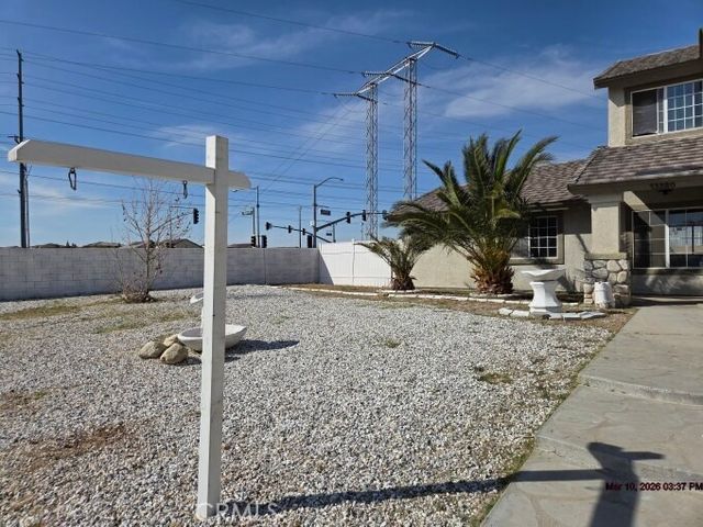 13320 Winter Park, Victorville, CA 92394