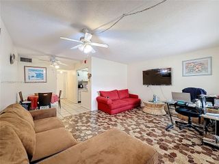 3071 NW 47th Ter 322, Lauderdale Lakes, FL 33313