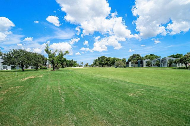 7380 NW 18th Street 108, Margate, FL 33063