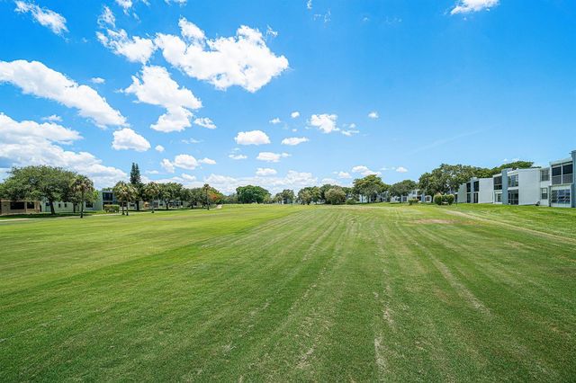 7380 NW 18th Street 108, Margate, FL 33063