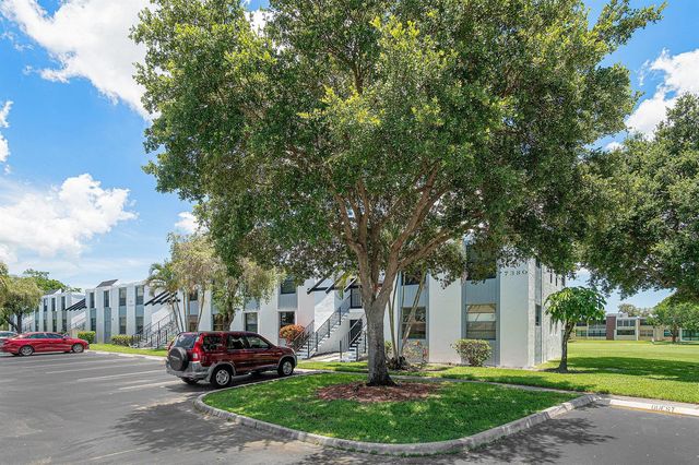7380 NW 18th Street 108, Margate, FL 33063