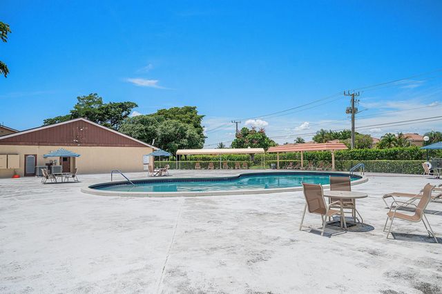 7380 NW 18th Street 108, Margate, FL 33063