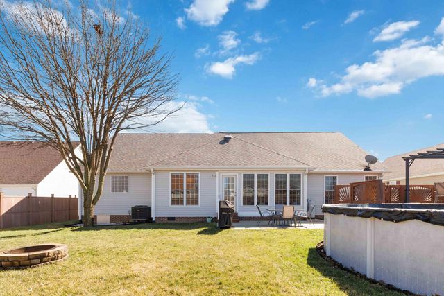 107 Crittenden Court, Danville, KY 40422