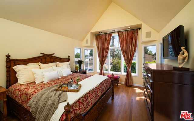 12542 Brooklake Street, Los Angeles, CA 90066