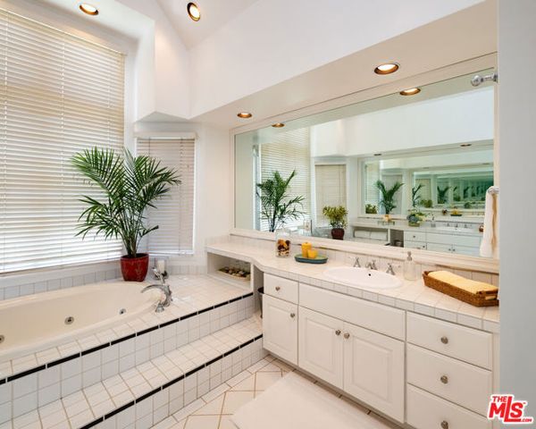 12542 Brooklake Street, Los Angeles, CA 90066