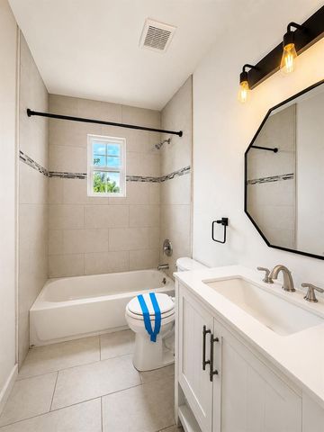 2405 N 44th Street, Fort Pierce, FL 34946