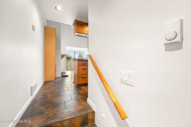 301 IBERIAN WAY, 223, Sandpoint, ID 83864
