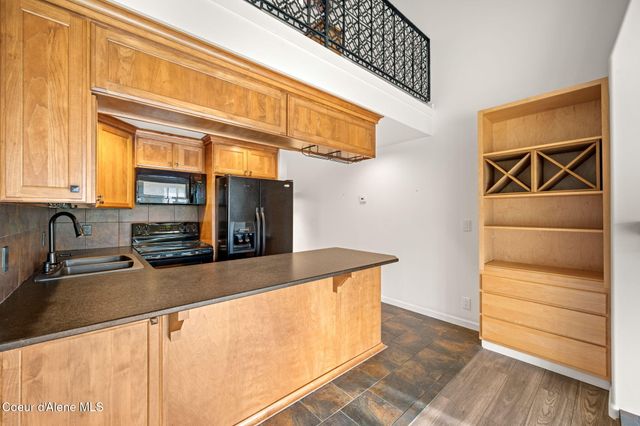 301 IBERIAN WAY, 223, Sandpoint, ID 83864