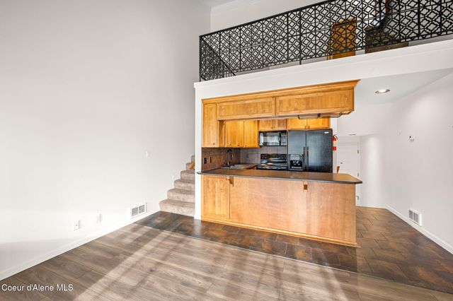 301 IBERIAN WAY, 223, Sandpoint, ID 83864