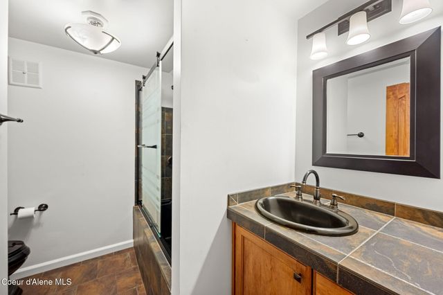 301 IBERIAN WAY, 223, Sandpoint, ID 83864