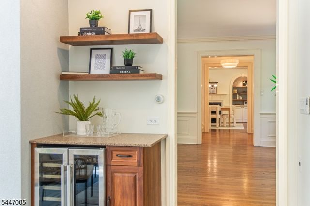 25 West Rd, Millburn Twp., NJ 07078