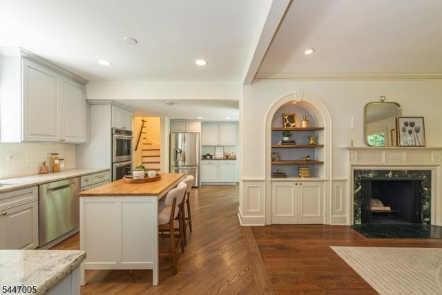 25 West Rd, Millburn Twp., NJ 07078