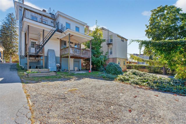 49 S Hamilton Street 2, Poughkeepsie, NY 12601