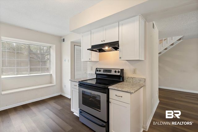 6701 Dickens Ferry Road 18, Mobile, AL 36608