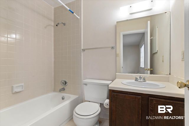 6701 Dickens Ferry Road 18, Mobile, AL 36608