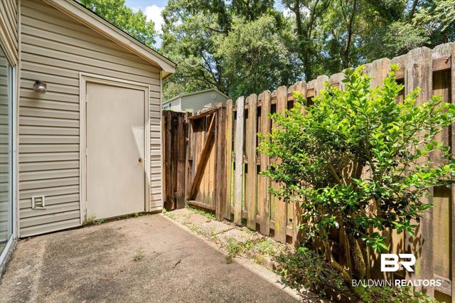 6701 Dickens Ferry Road 18, Mobile, AL 36608