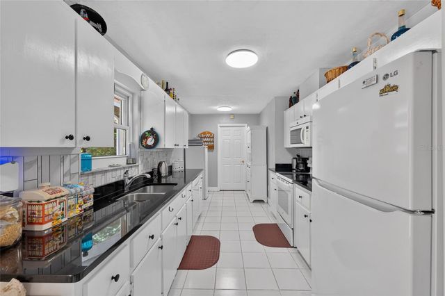 26714 NW 3RD PLACE, Newberry, FL 32669