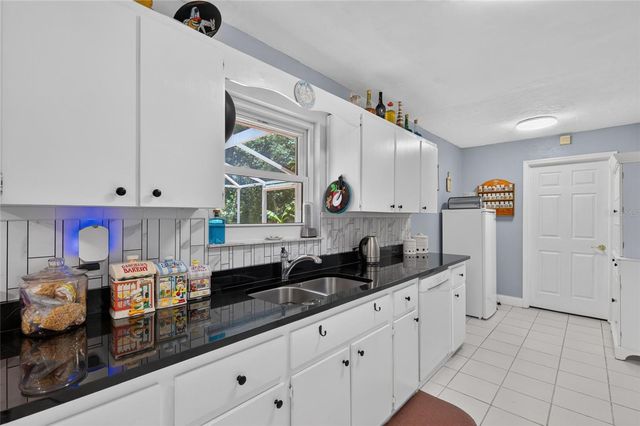 26714 NW 3RD PLACE, Newberry, FL 32669
