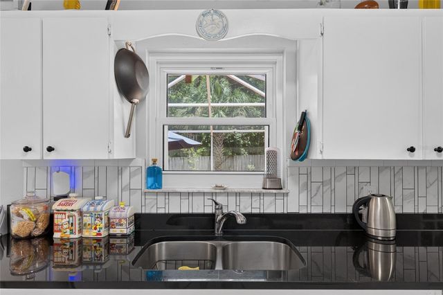 26714 NW 3RD PLACE, Newberry, FL 32669