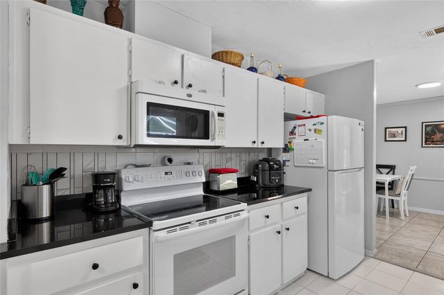 26714 NW 3RD PLACE, Newberry, FL 32669