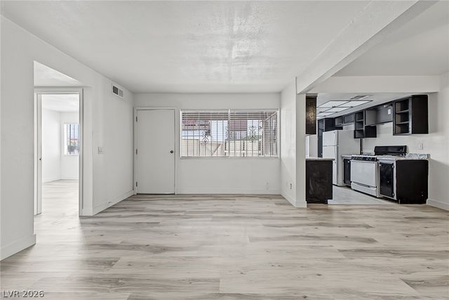 1405 Vegas Valley Drive 187, Las Vegas, NV 89169