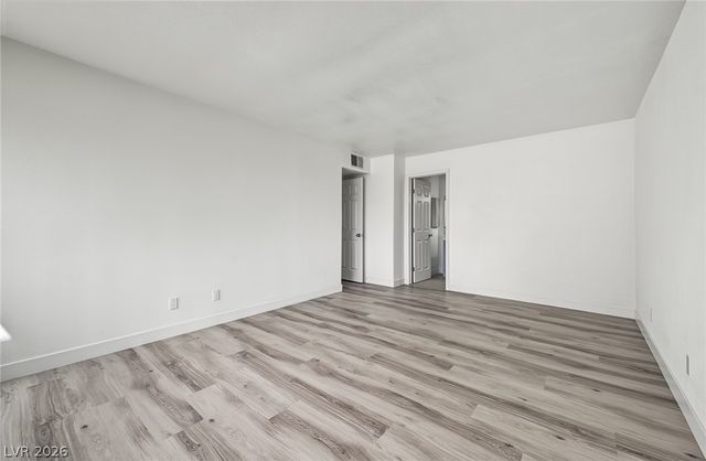 1405 Vegas Valley Drive 187, Las Vegas, NV 89169