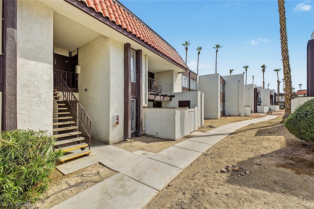 1405 Vegas Valley Drive 187, Las Vegas, NV 89169 — photo 2
