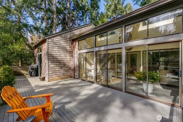 8931 50th Place W, Mukilteo, WA 98275