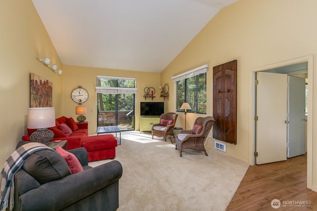 8931 50th Place W, Mukilteo, WA 98275