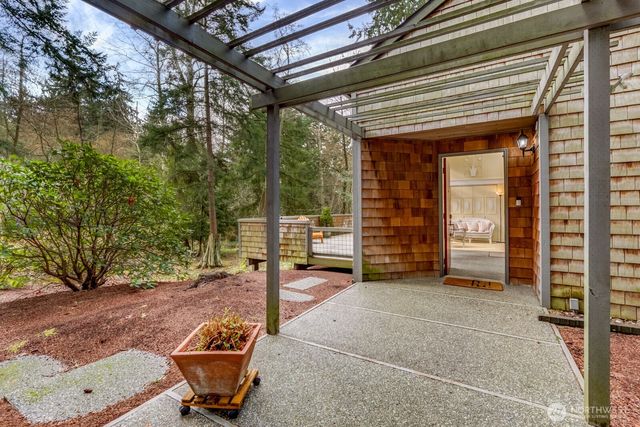 8931 50th Place W, Mukilteo, WA 98275