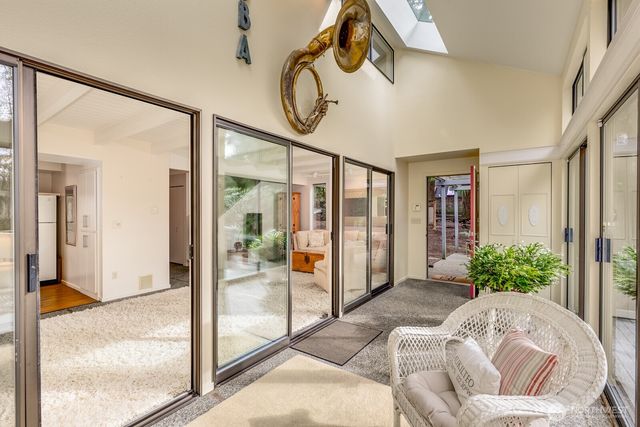 8931 50th Place W, Mukilteo, WA 98275