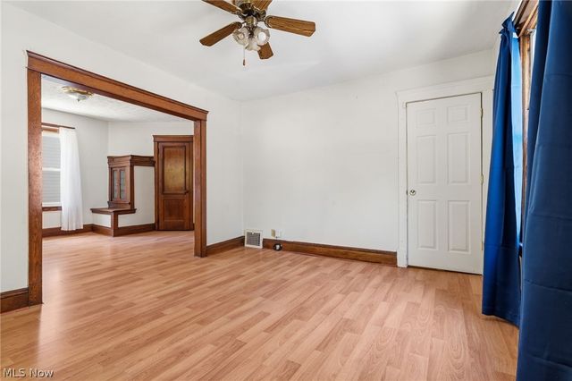 14520 Bayes Avenue, Lakewood, OH 44107