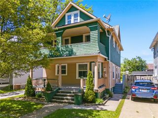 14520 Bayes Avenue, Lakewood, OH 44107