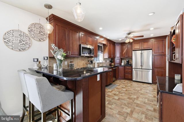 840 CEDAR AVE, Haddonfield, NJ 08033