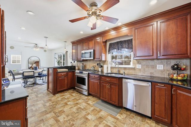 840 CEDAR AVE, Haddonfield, NJ 08033