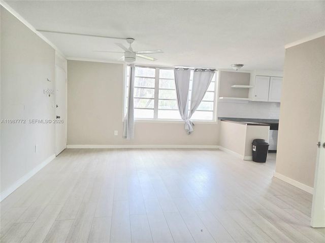 1700 NE 191st Street 100, Miami, FL 33179