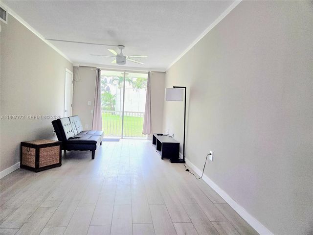 1700 NE 191st Street 100, Miami, FL 33179