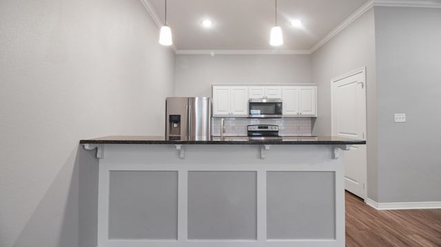 2927 Meadow Brook Trl, Tyler, TX 75701