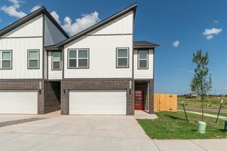 19500 Molly Place, Edmond, OK 73012