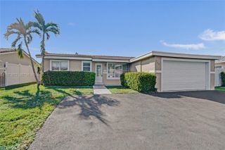 949 SE 10TH Court, Pompano Beach, FL 33060