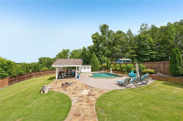 109 Old Avery Drive, Canton, GA 30115